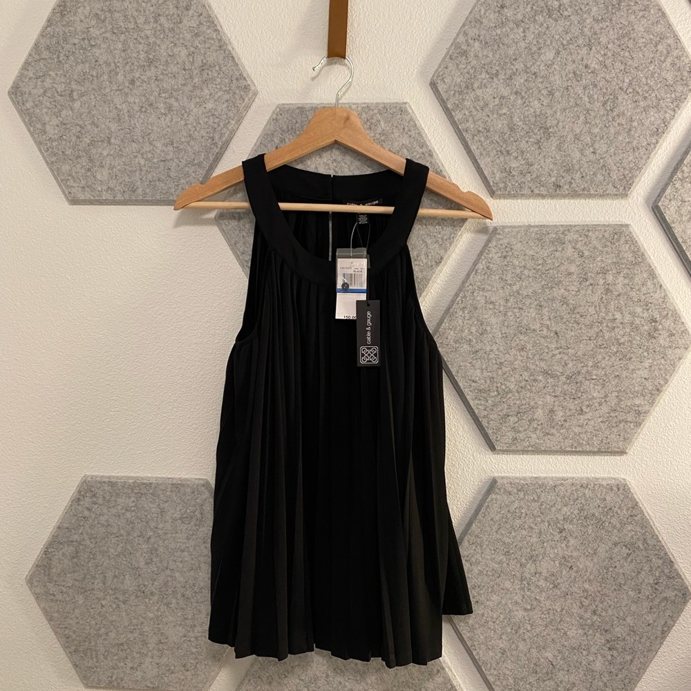 NWT XL Cable and Gauge Black Swing Pleated Halter Tank Top